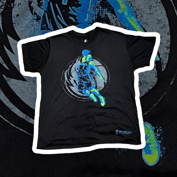 Dallas Maverick Vintage NWOT Special Edition Tee 2018 - Picture 4 of 8